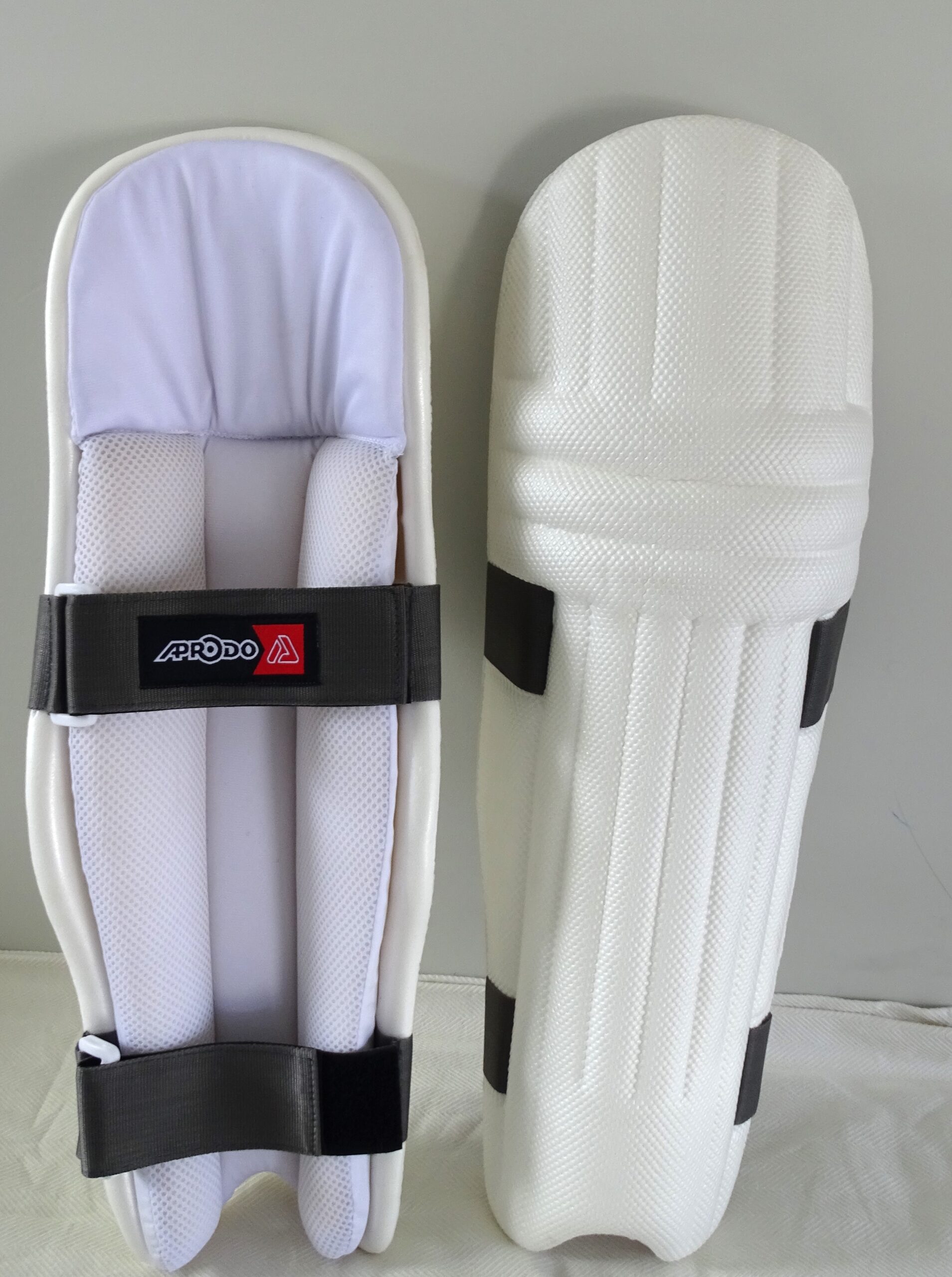 Cricket batting pad - Image 3
